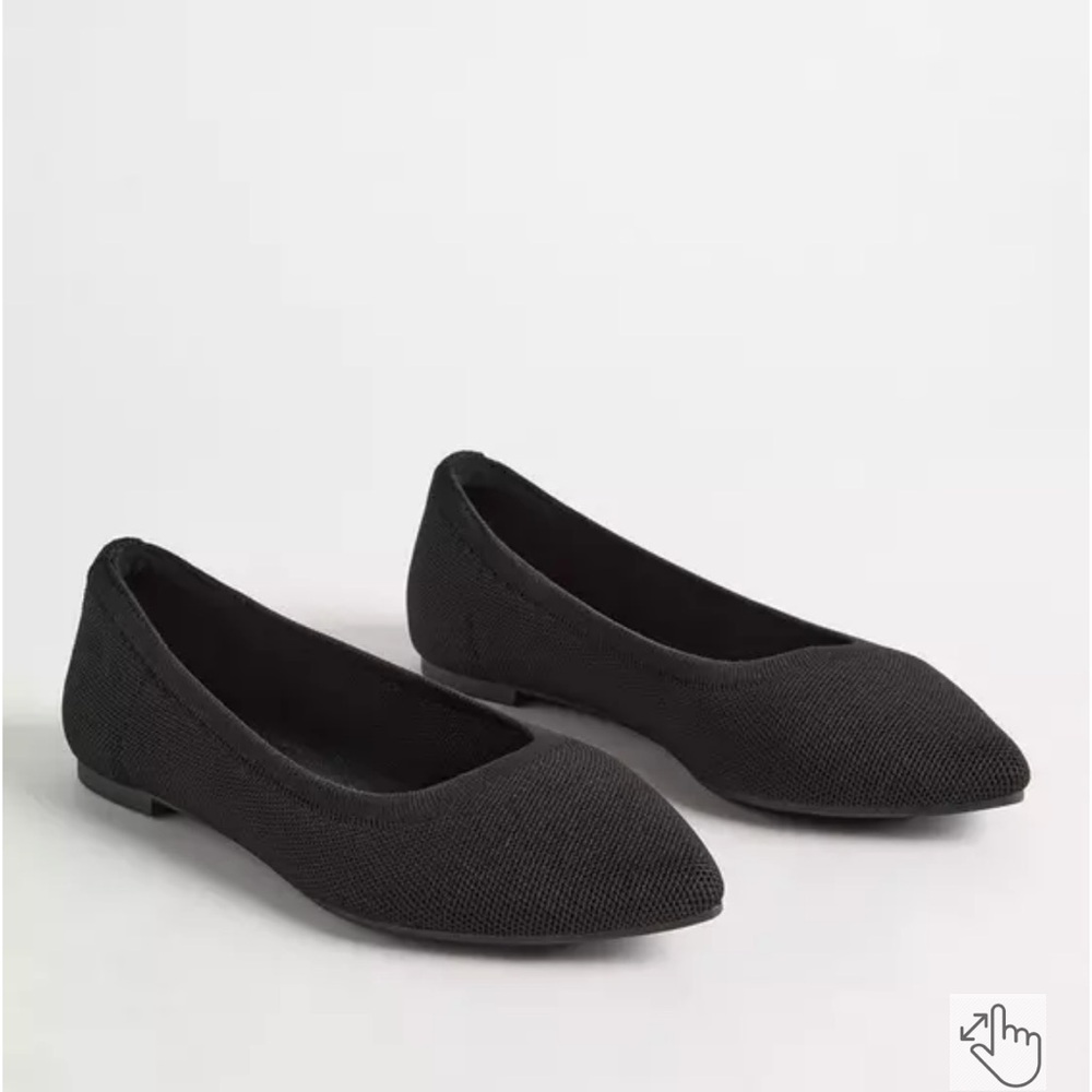 Torrid Wide Width Black Pointed Toe Stretch Knot Flats 9